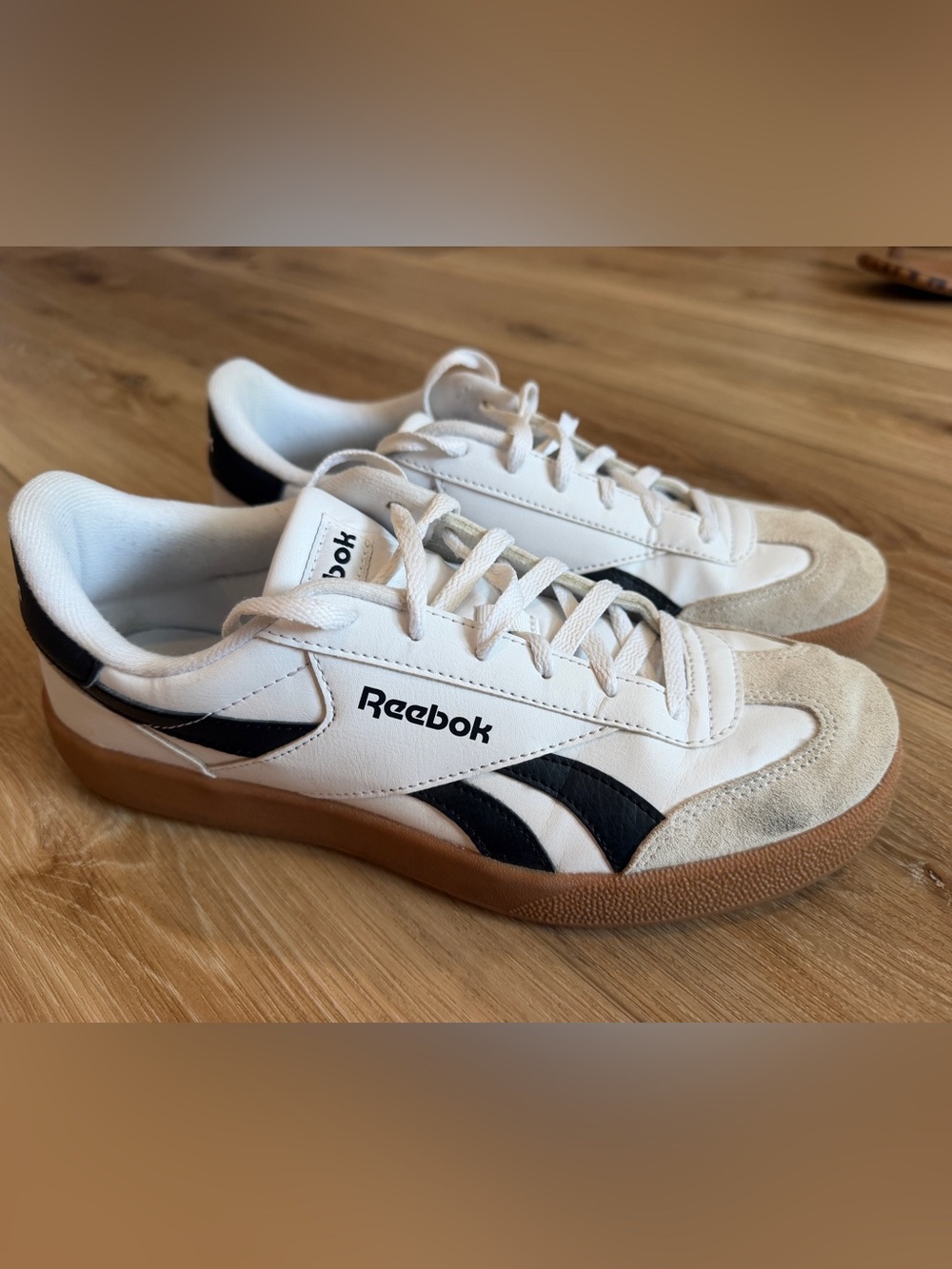 Reebok Men's White and Black Leather Low-Top Sneakers with Gum Sole